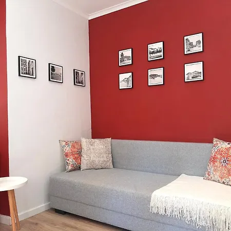 Lemonia Deluxe Apartment *